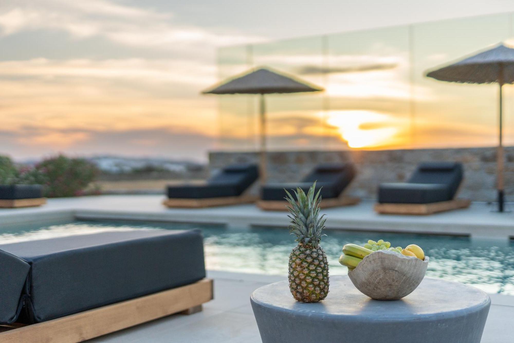Regency Sunset Suites Mykonos Town Ngoại thất bức ảnh